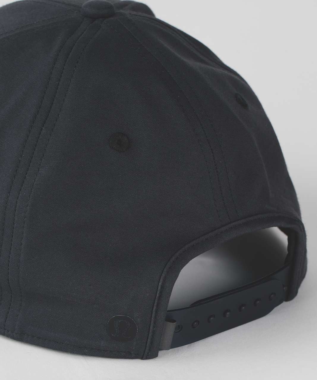 Lululemon On The Fly Ball Cap - Deep Coal / Black