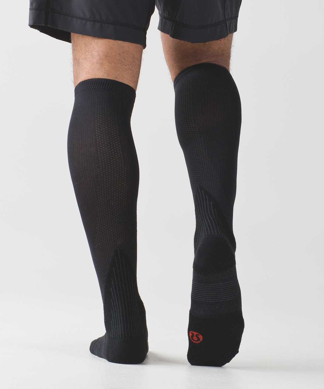 Lululemon Assert Sock Silver - Black / Deep Coal / Prince Red