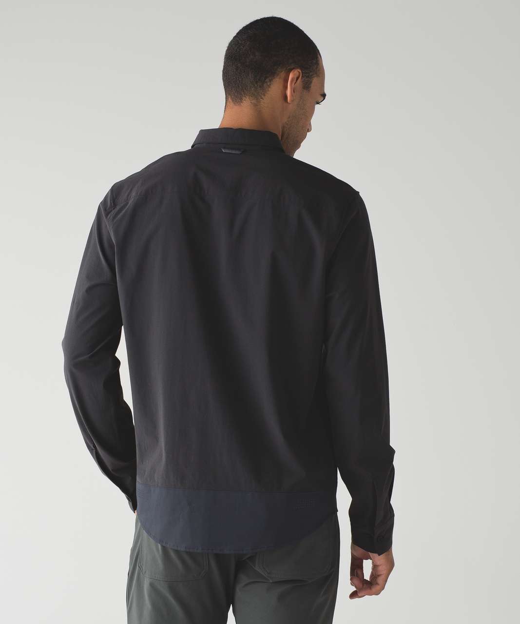 Lululemon Off The Chain Buttondown - Black