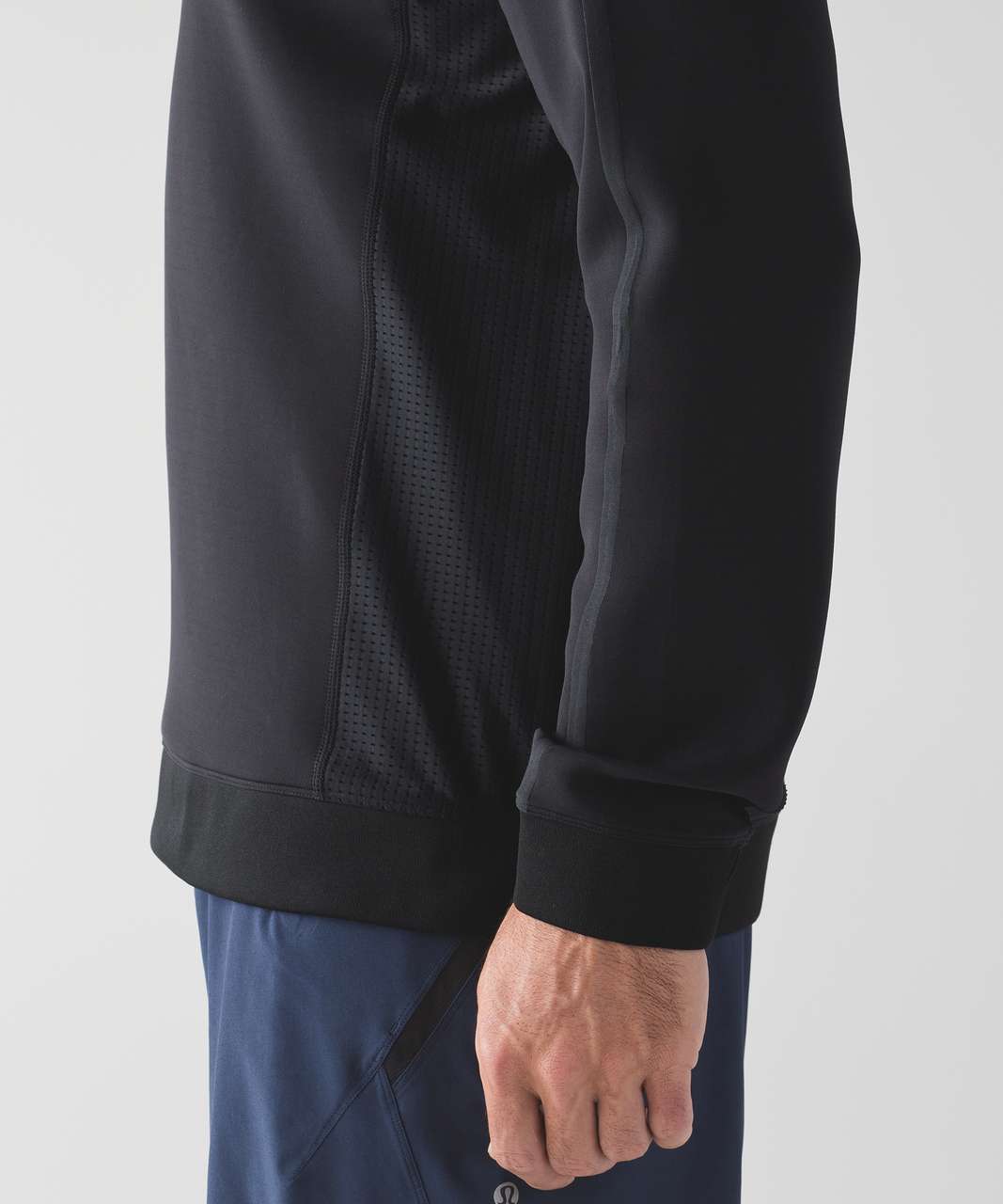 Lululemon Trail Lite Half Zip - Black