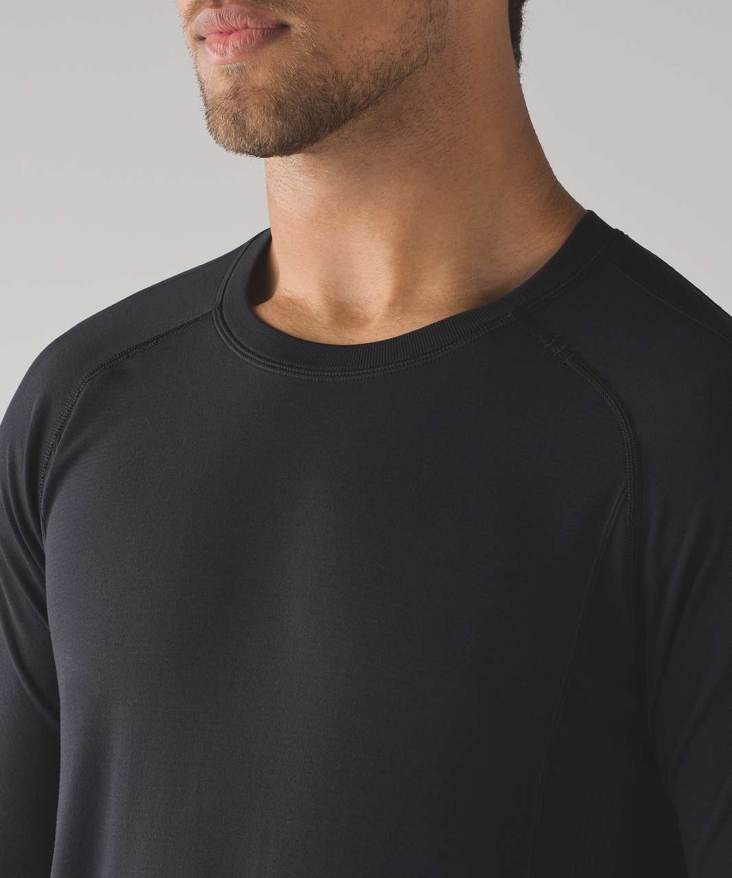 Lululemon Metal Vent Tech Thermal Crew - Black