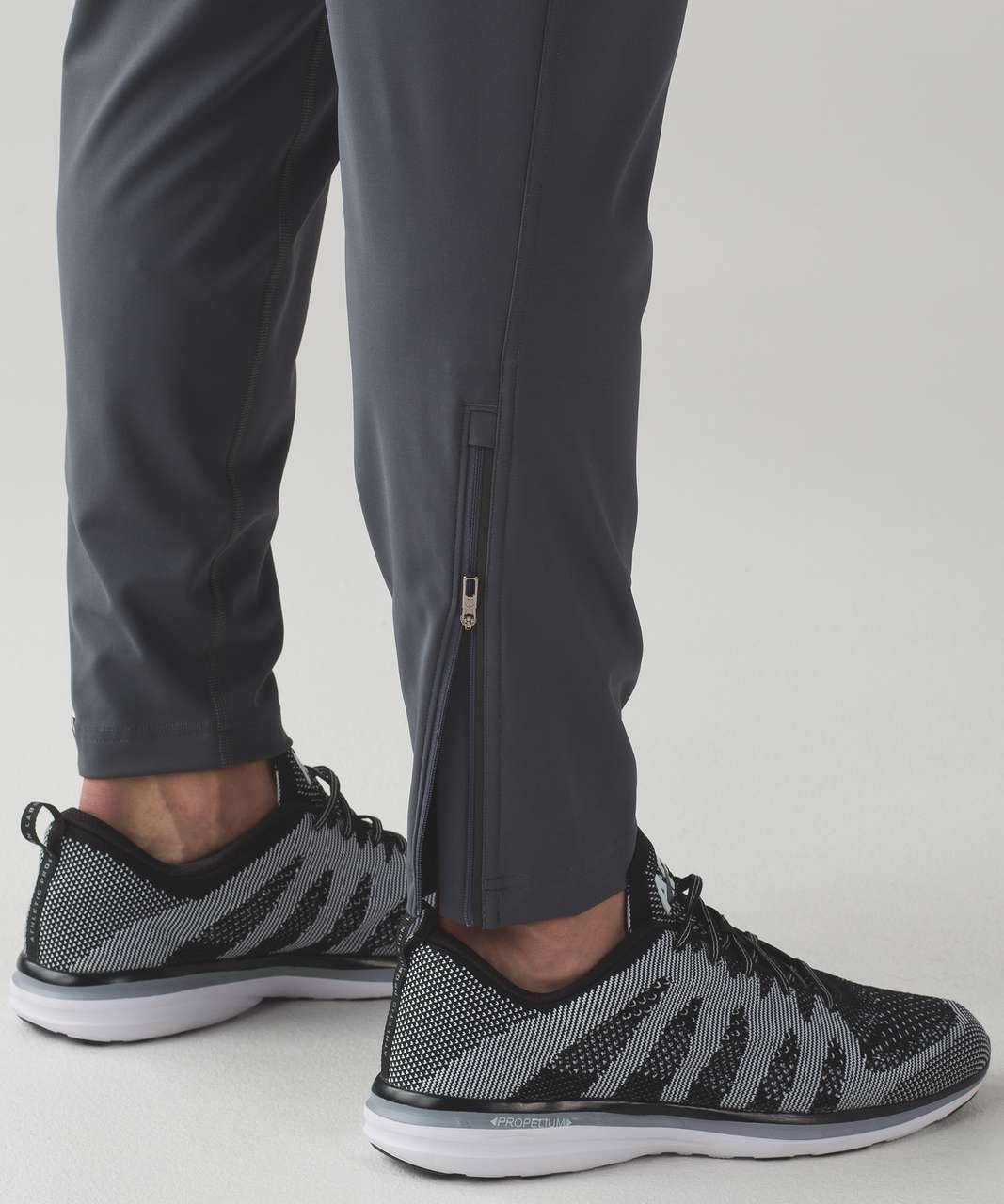 Lululemon Surge Pant DWR - Dark Slate