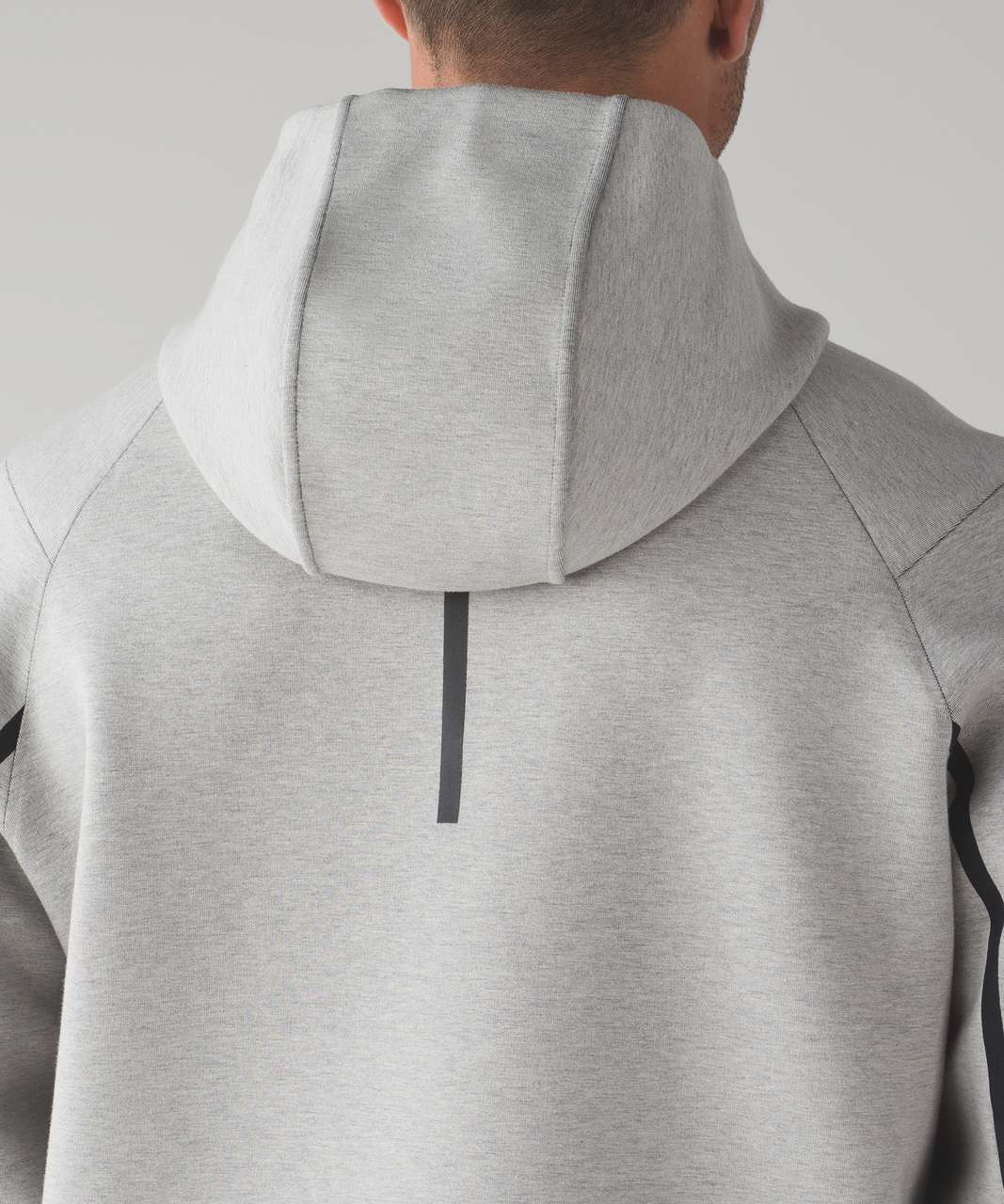 lululemon stratum hoodie