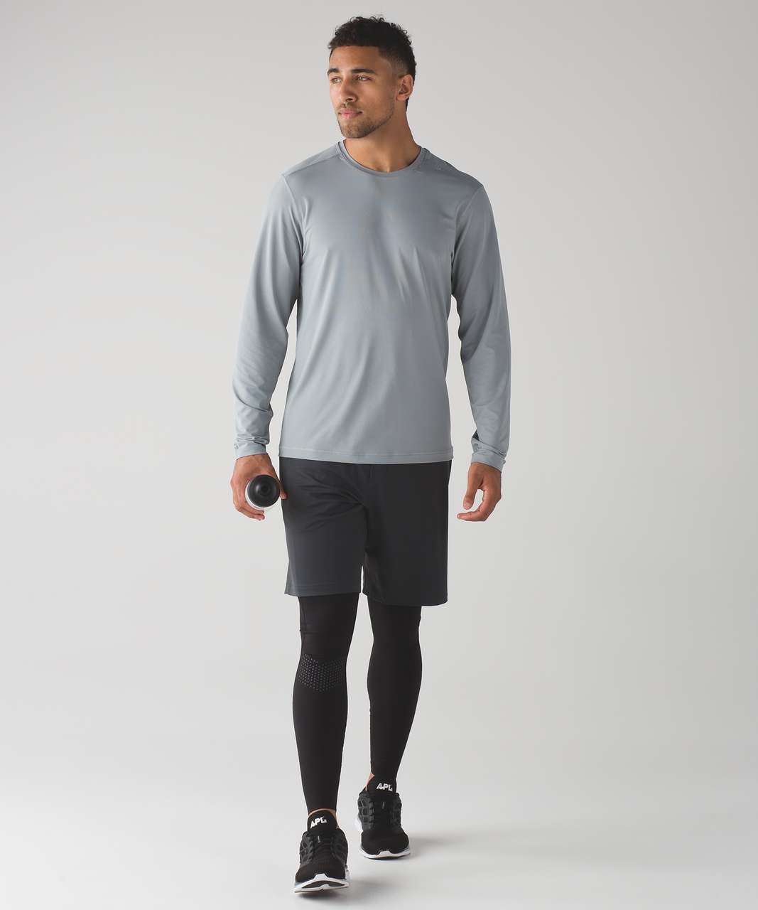 Lululemon Warp Train Short - Deep Coal