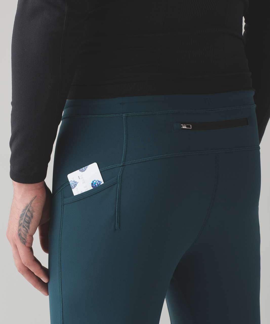 Lululemon Surge Tight DWR - Indochine Blue