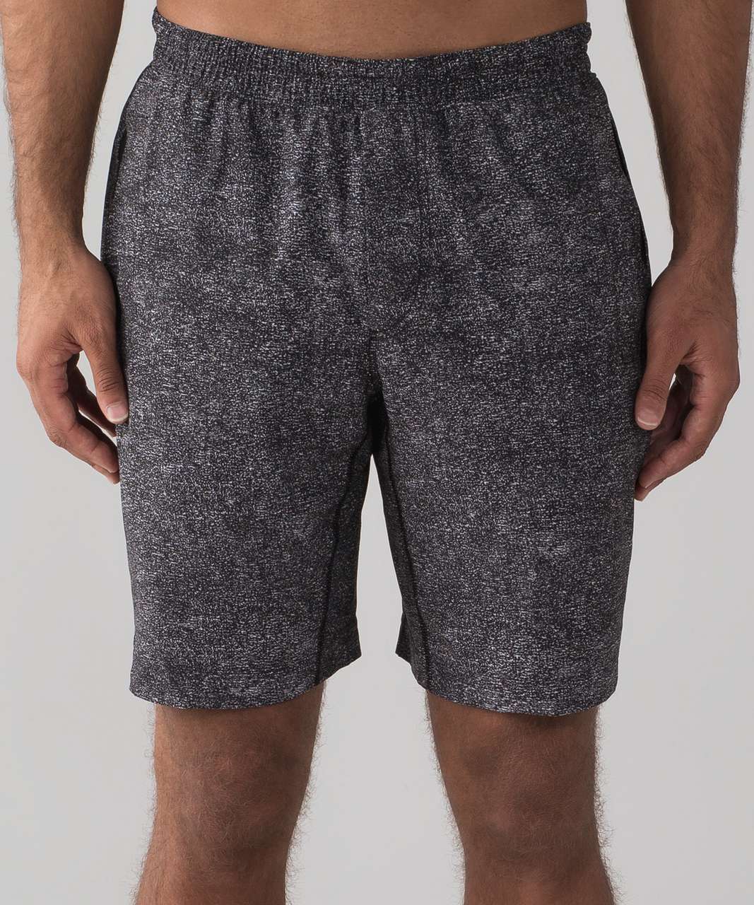 Lululemon Pace Breaker Short 7” Lined Size L Grey Sea Salt Light Cast SLTC