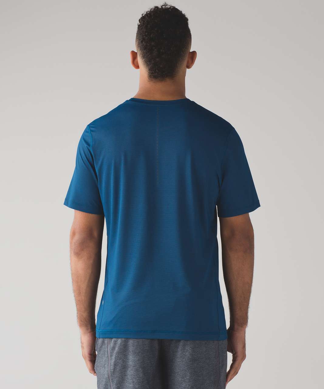 Lululemon Out Run Short Sleeve - Poseidon