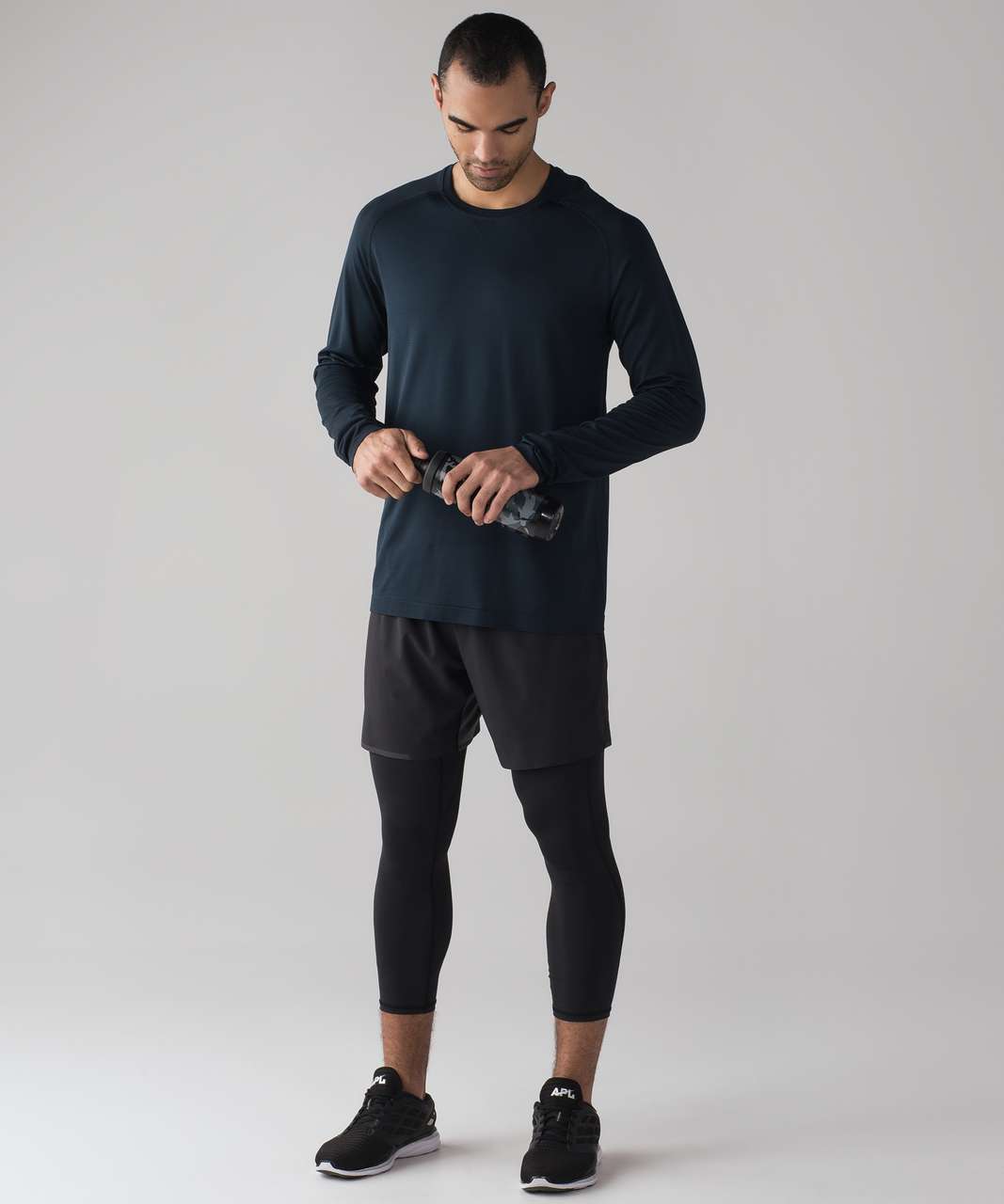 Lululemon Surge Light 3/4 Tight - Black - lulu fanatics