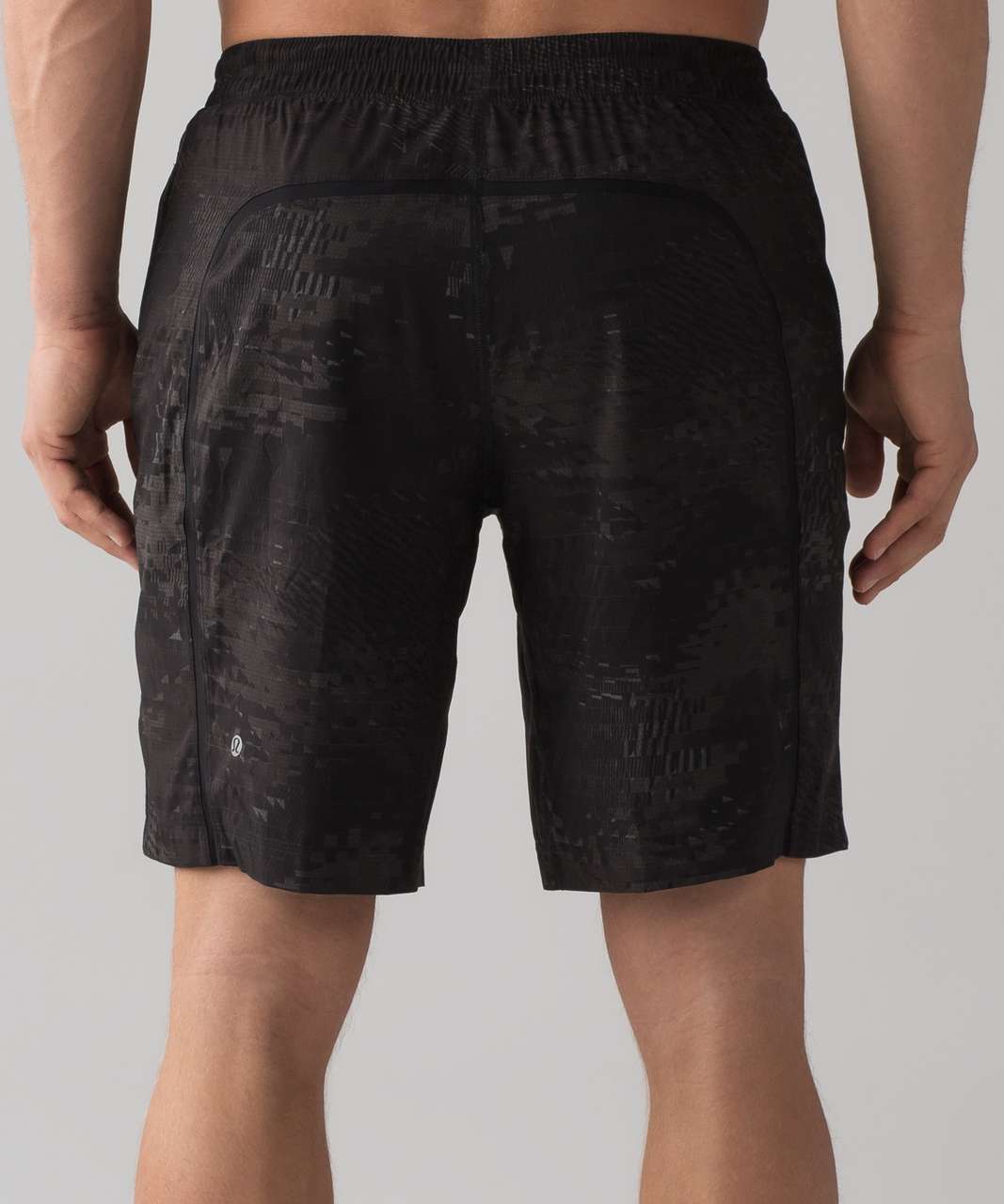 Lululemon Pace Breaker Short 9" - Tour De Force Carbon Black