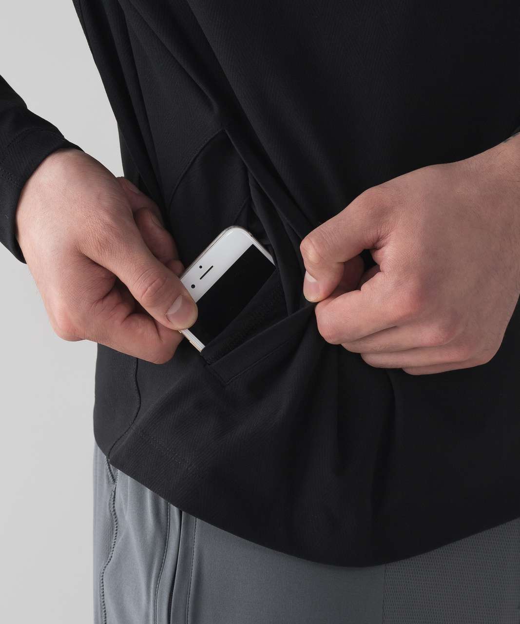 Lululemon Twill Chill 1/2 Zip - Black