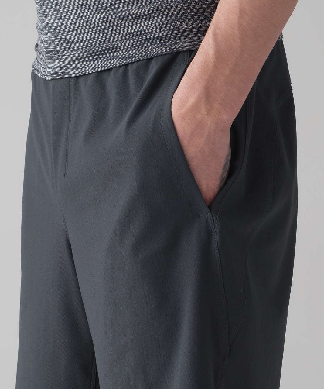 Lululemon Twill Chill Short - Darkside - lulu fanatics