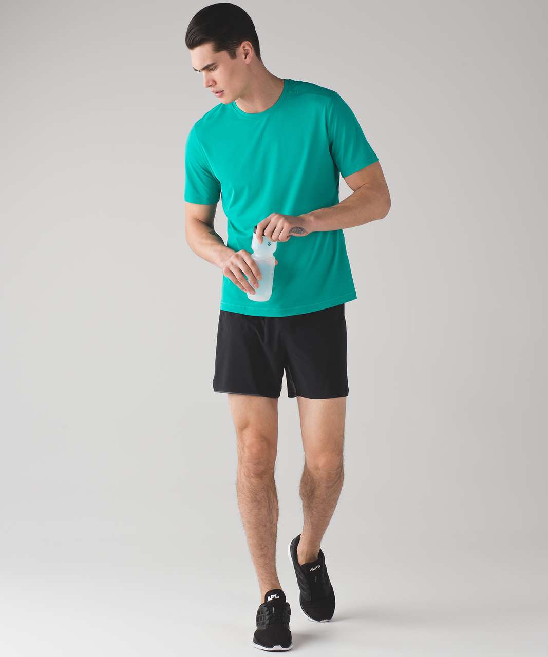 Lululemon Out Run Short Sleeve - Viridian Green