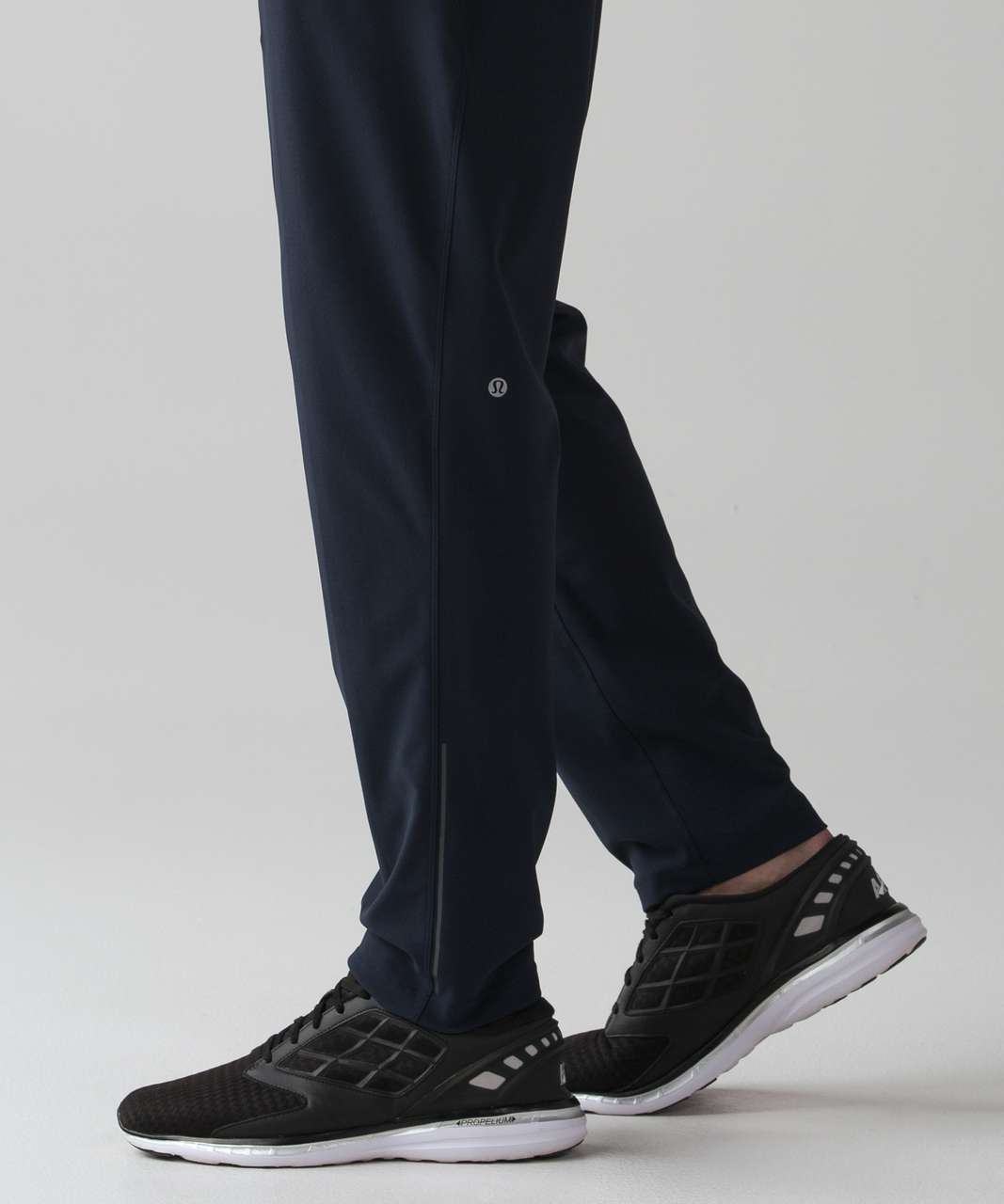 Lululemon Twill Chill Pant - Nautical Navy