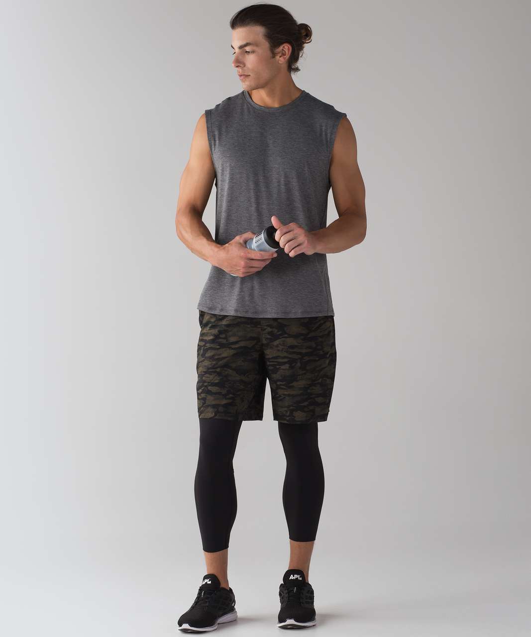 Lululemon Pace Breaker Short Linerless 9" - Bricollage Military Green Black