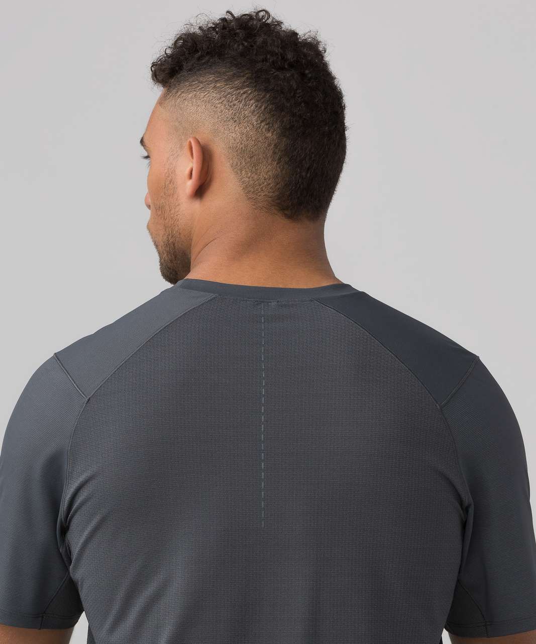 Lululemon All Terrain Short Sleeve - Dark Ash