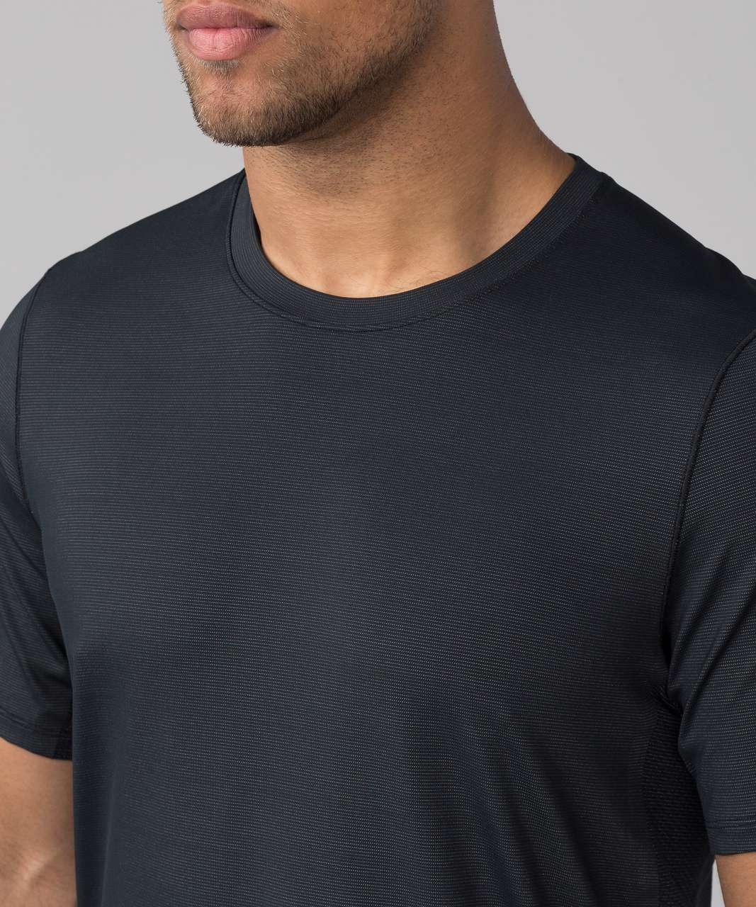 Lululemon All Terrain Short Sleeve - Black (First Release)