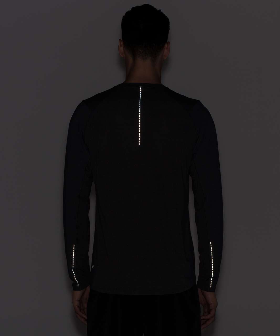 Lululemon All Terrain Long Sleeve - Dark Ash