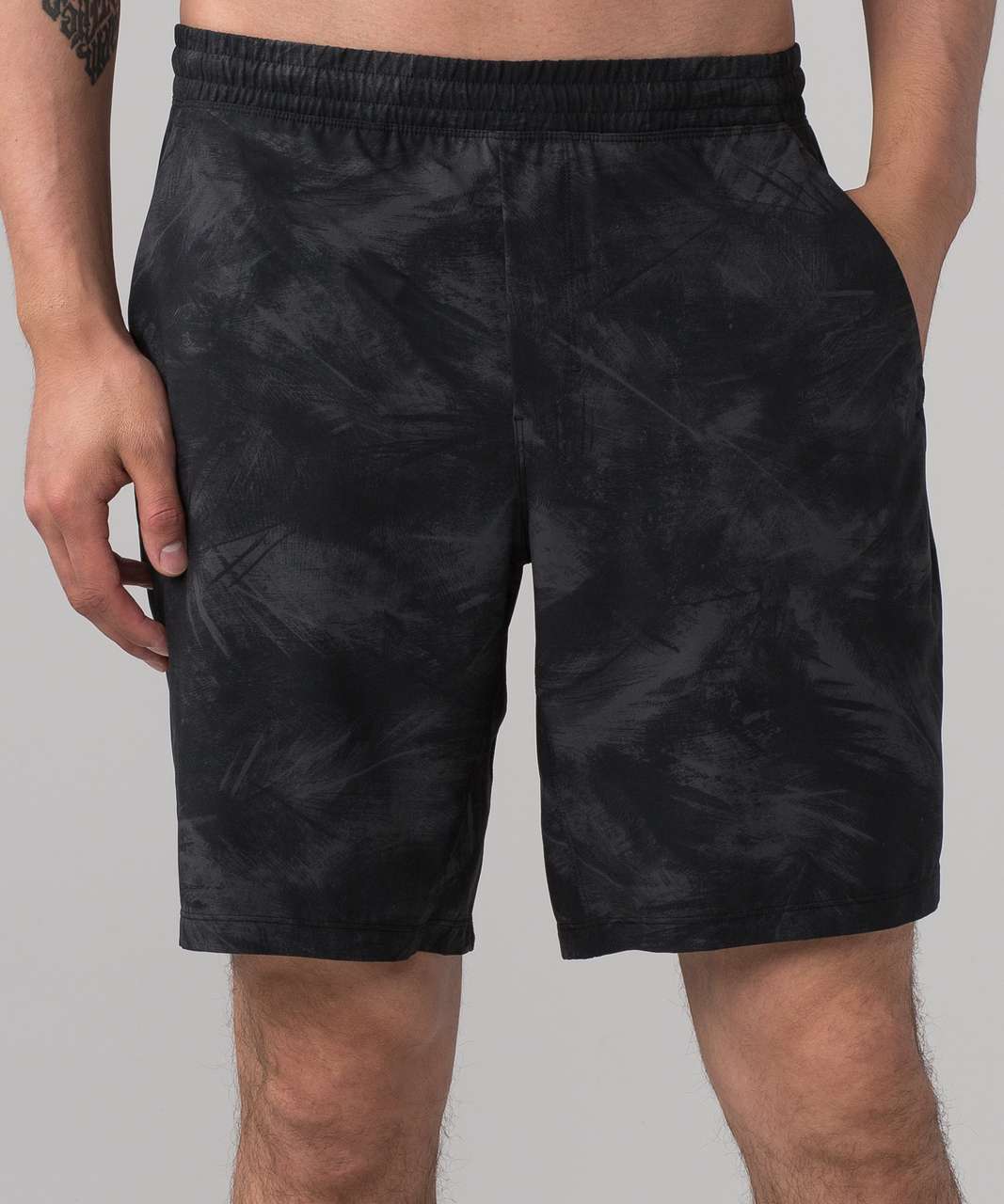 Lululemon Men's Size S Pace Breaker Short 9 ” Lined Camo Black VMCB Surge  Train