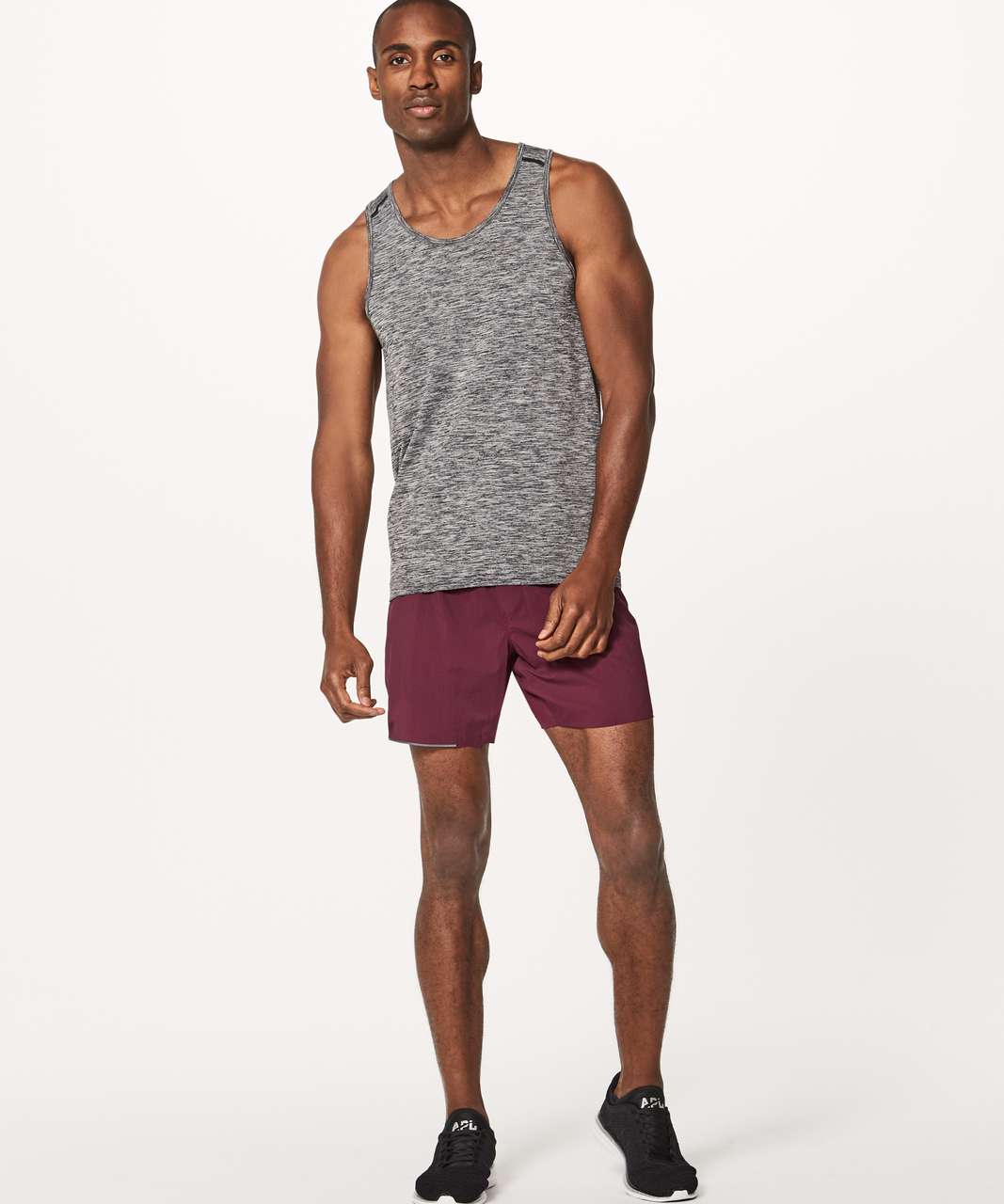 Lululemon Pack 'N Dash Short 7" - Deep Rouge