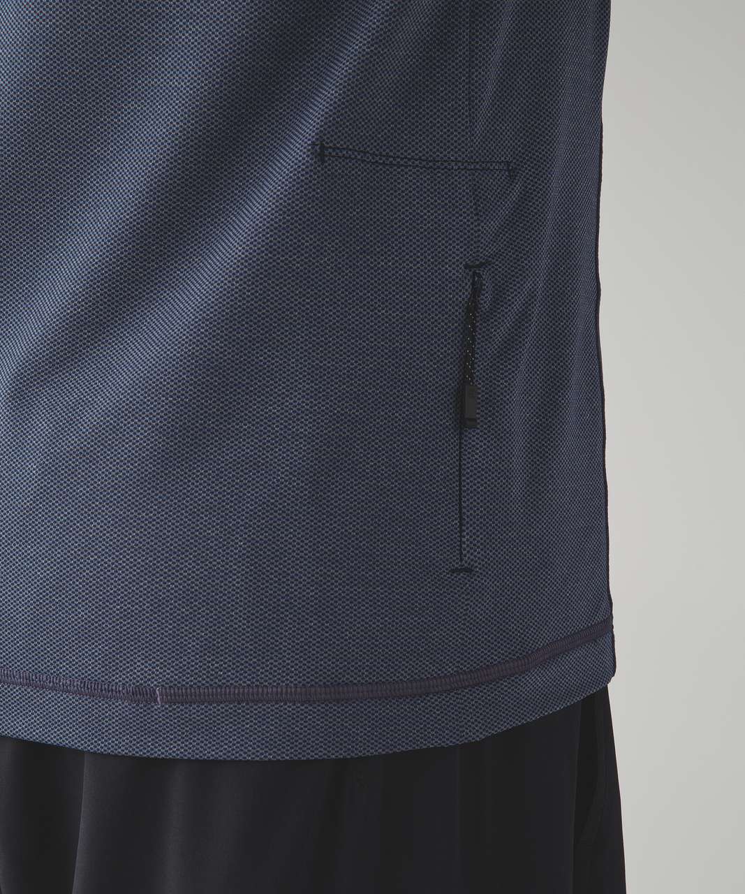 Lululemon All Terrain Short Sleeve - Nightfall / Deep Navy