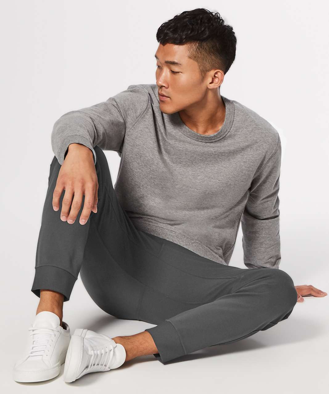 lululemon sojourn jogger