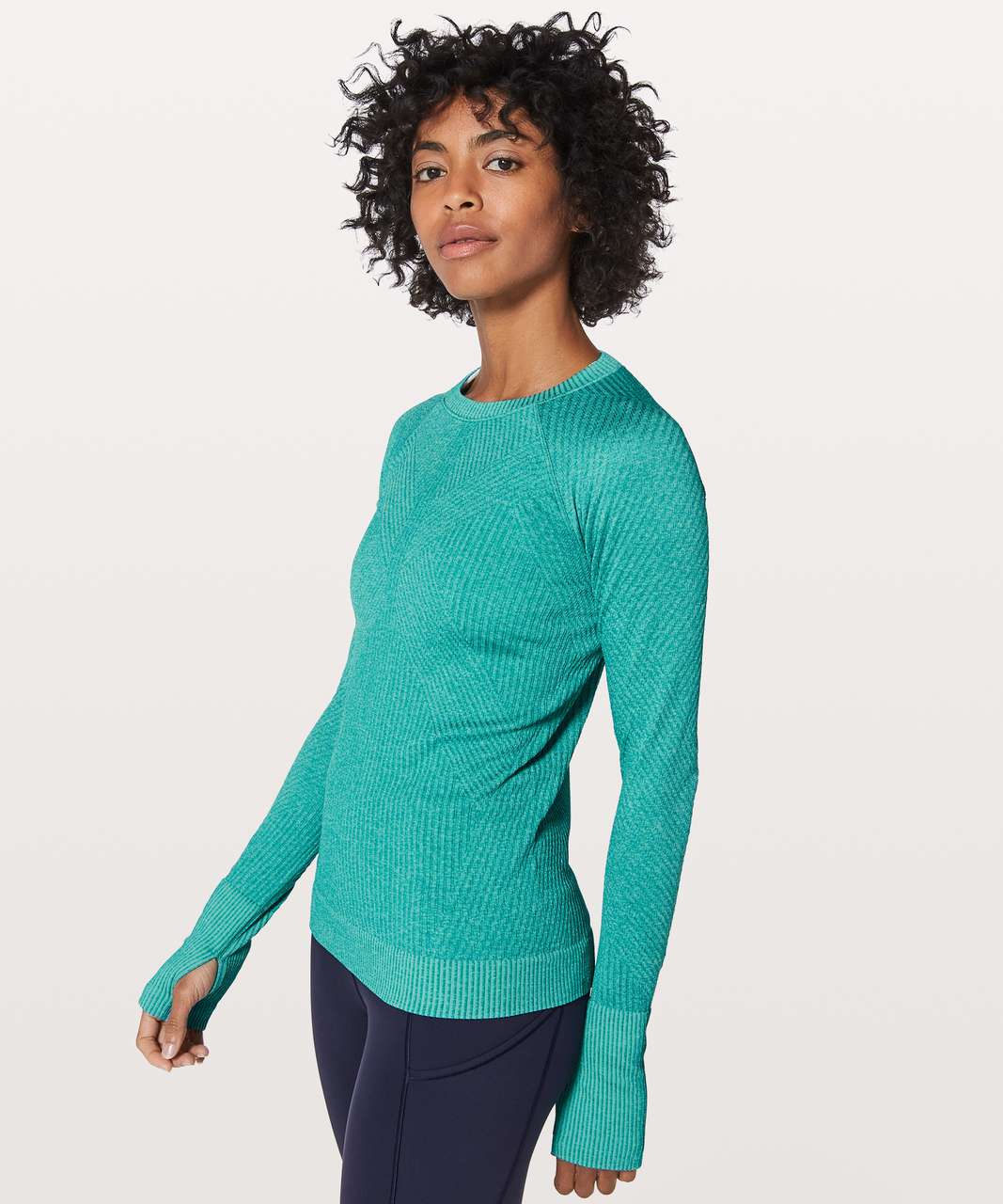 お早め配送 新品 Lululemon ルルレモン Rest Less Pull over 6 ...