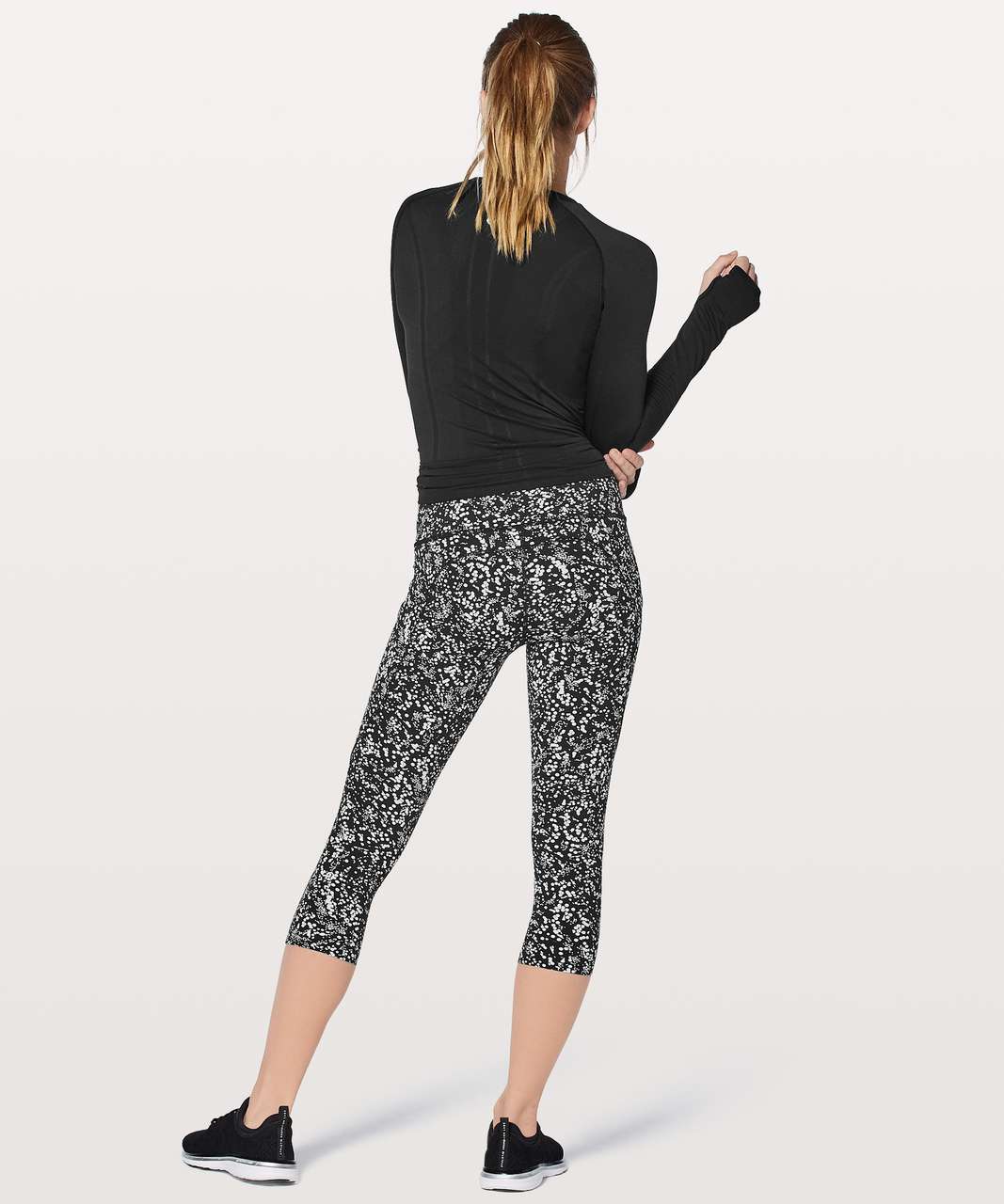 Lululemon Fast & Free Crop II Nulux 19” Chirasu Black Leggings 6 - $69 (41%  Off Retail) - From Beadsatbp