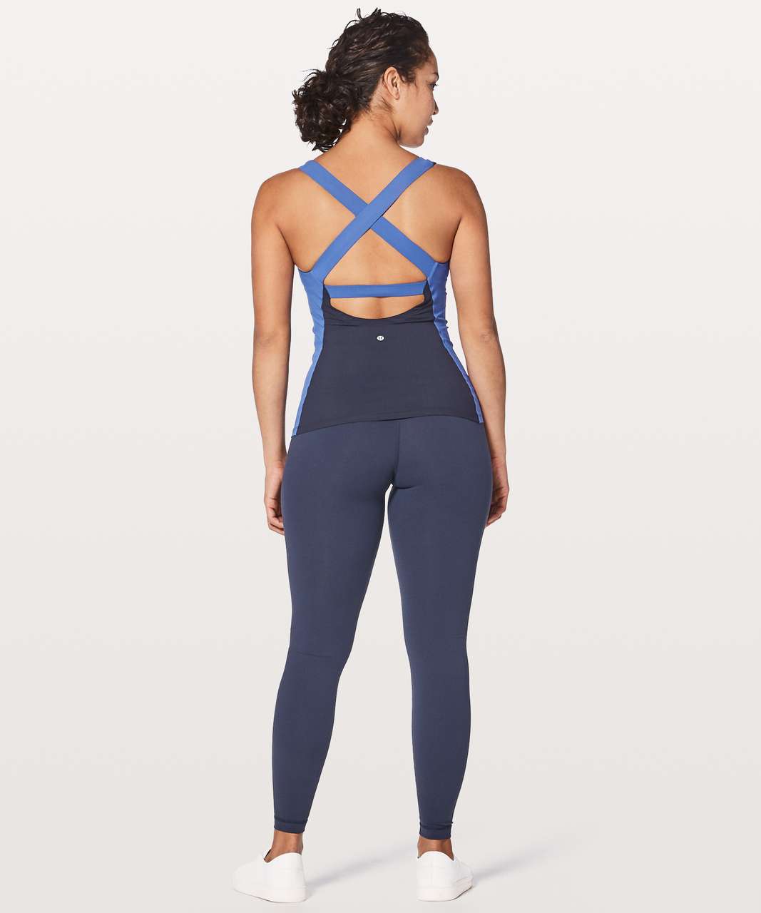 Lululemon Long Breath 2-In-1 Tank *Light Support For B/C Cup - Midnight Navy / Moroccan Blue