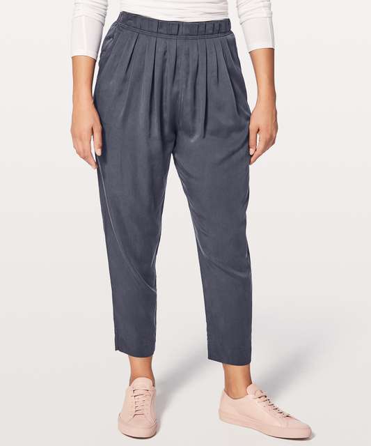 Lululemon Can You Feel The Pleat Pant *25 - Black - lulu fanatics