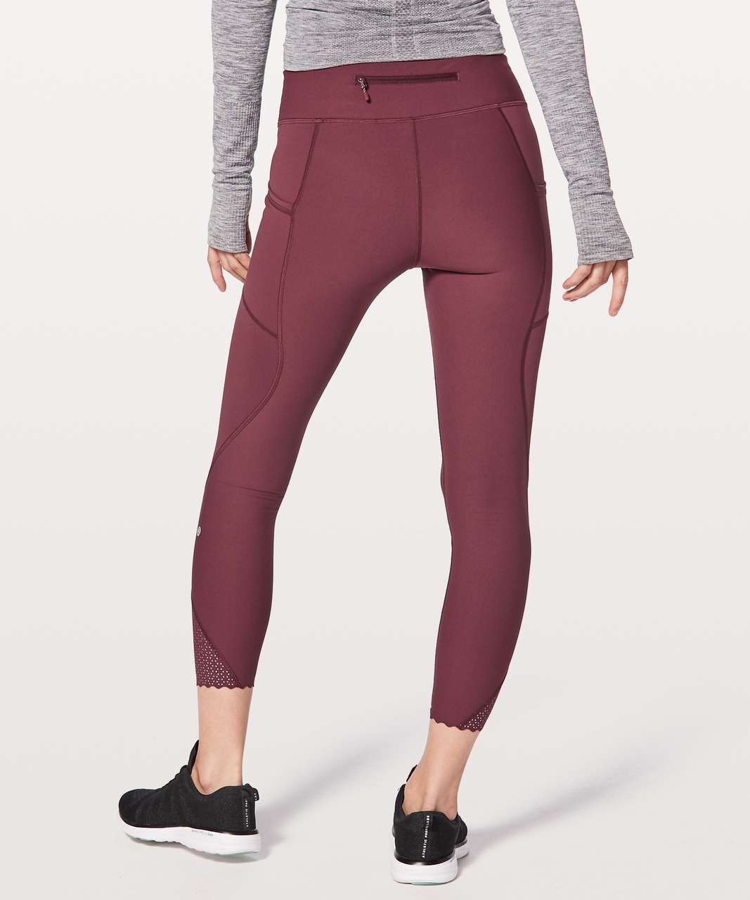 Lululemon Tight Stuff Tight Wine Berry Bon Bon Burgundy Red Dot