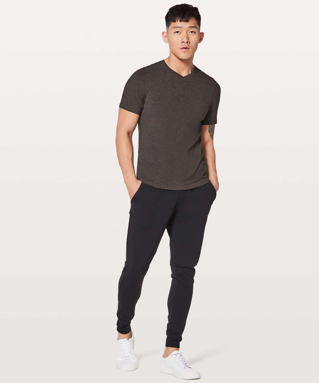 Lululemon 5 Year Basic V *Updated Fit - Heathered Black Garnet