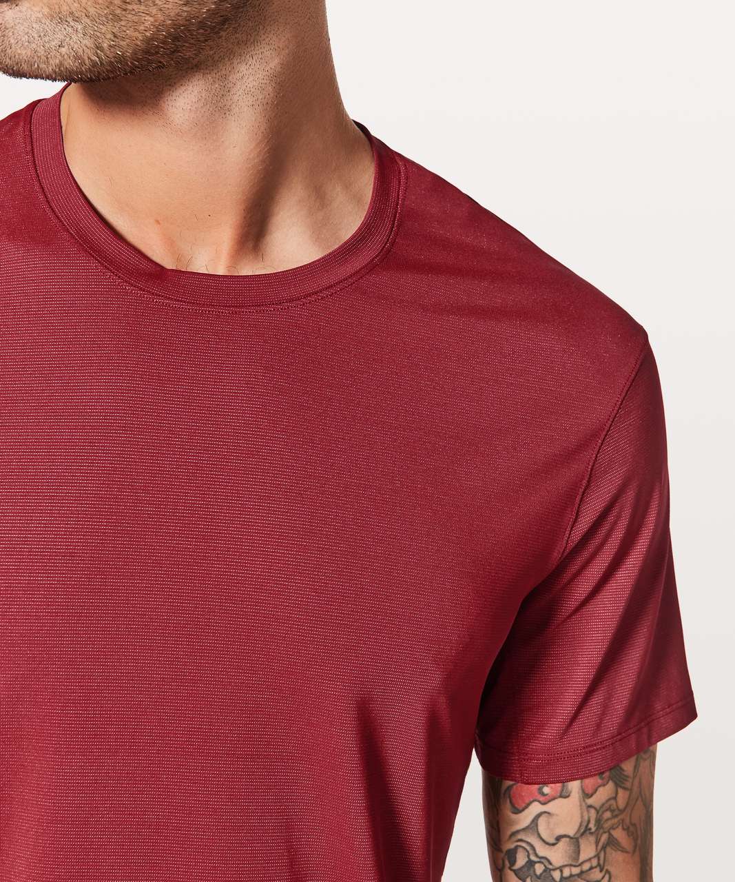 Lululemon Runway Short Sleeve - Caliente