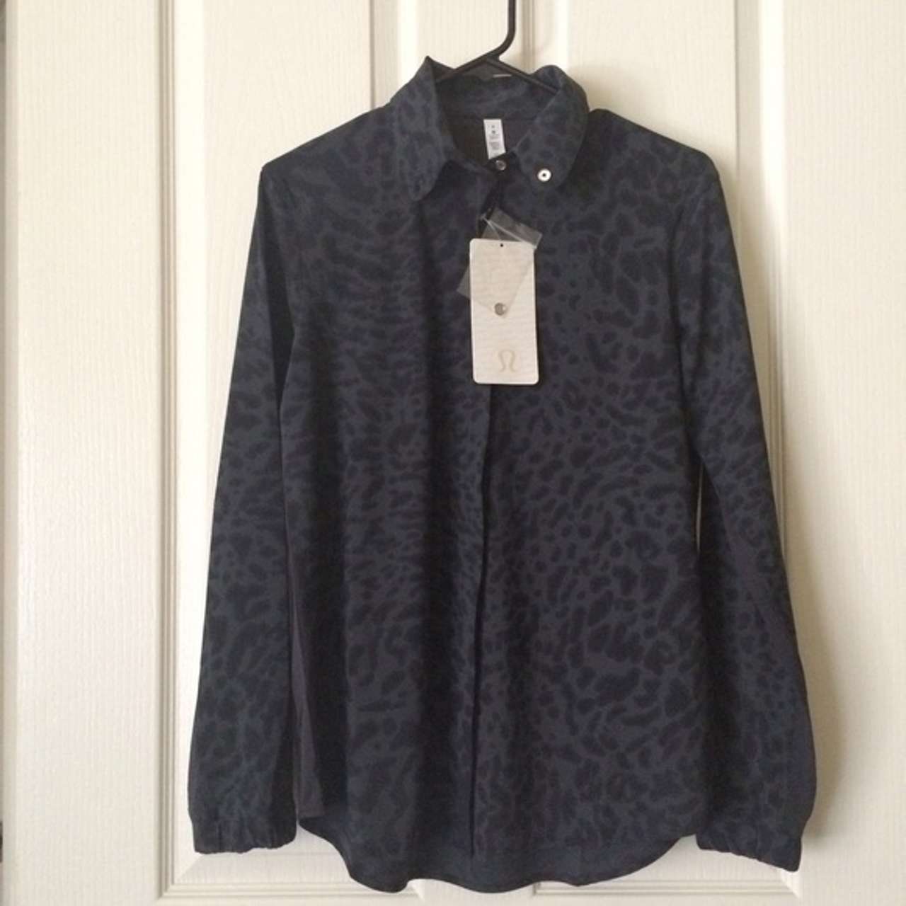 Lululemon Day Trip Blouse - Animal Swirl Deep Coal Black