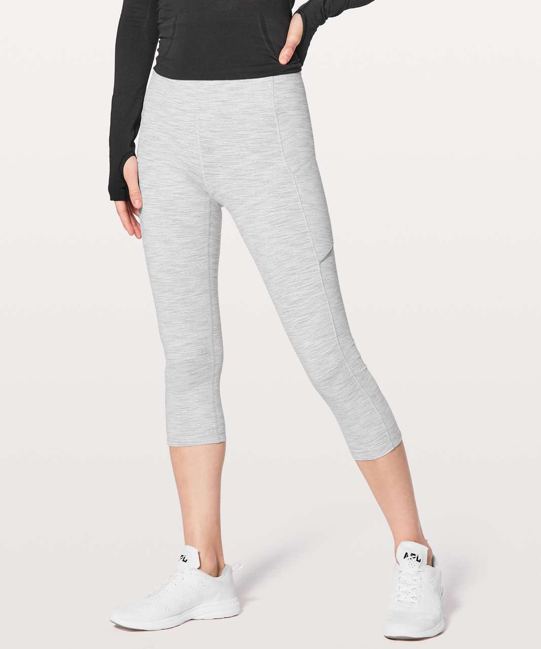 Lululemon Speed Up Crop *21 - Black (First Release) - lulu fanatics