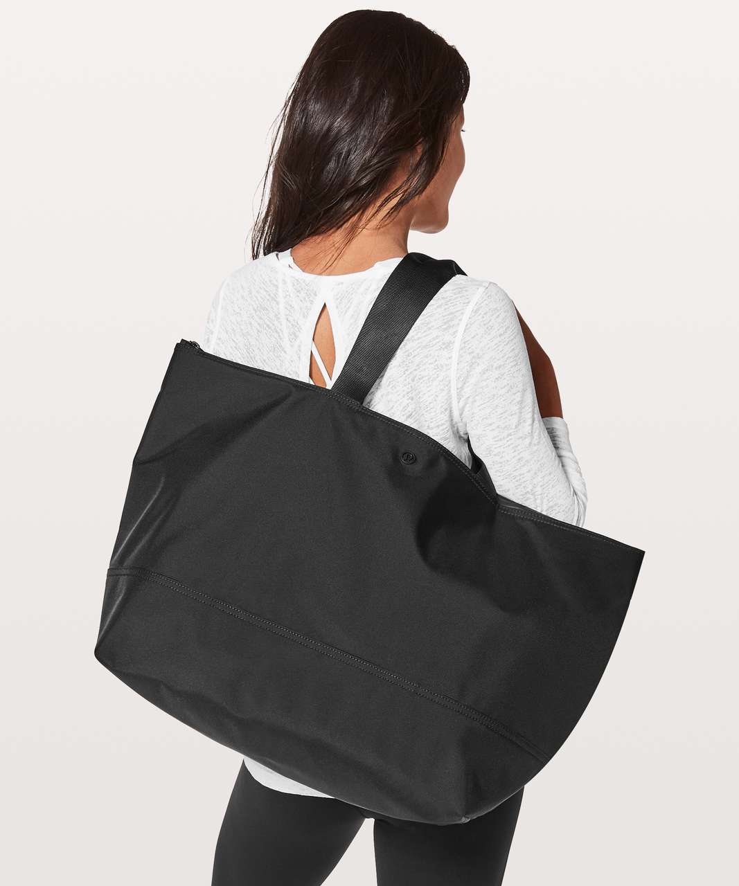 Lululemon The Fundamental Tote *Large 36L - Black