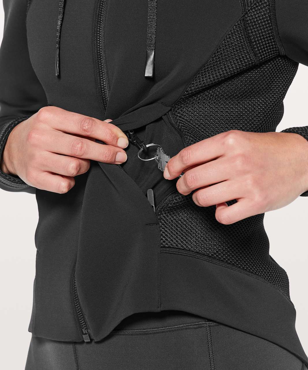 Lululemon Hot Mesh Jacket - Black