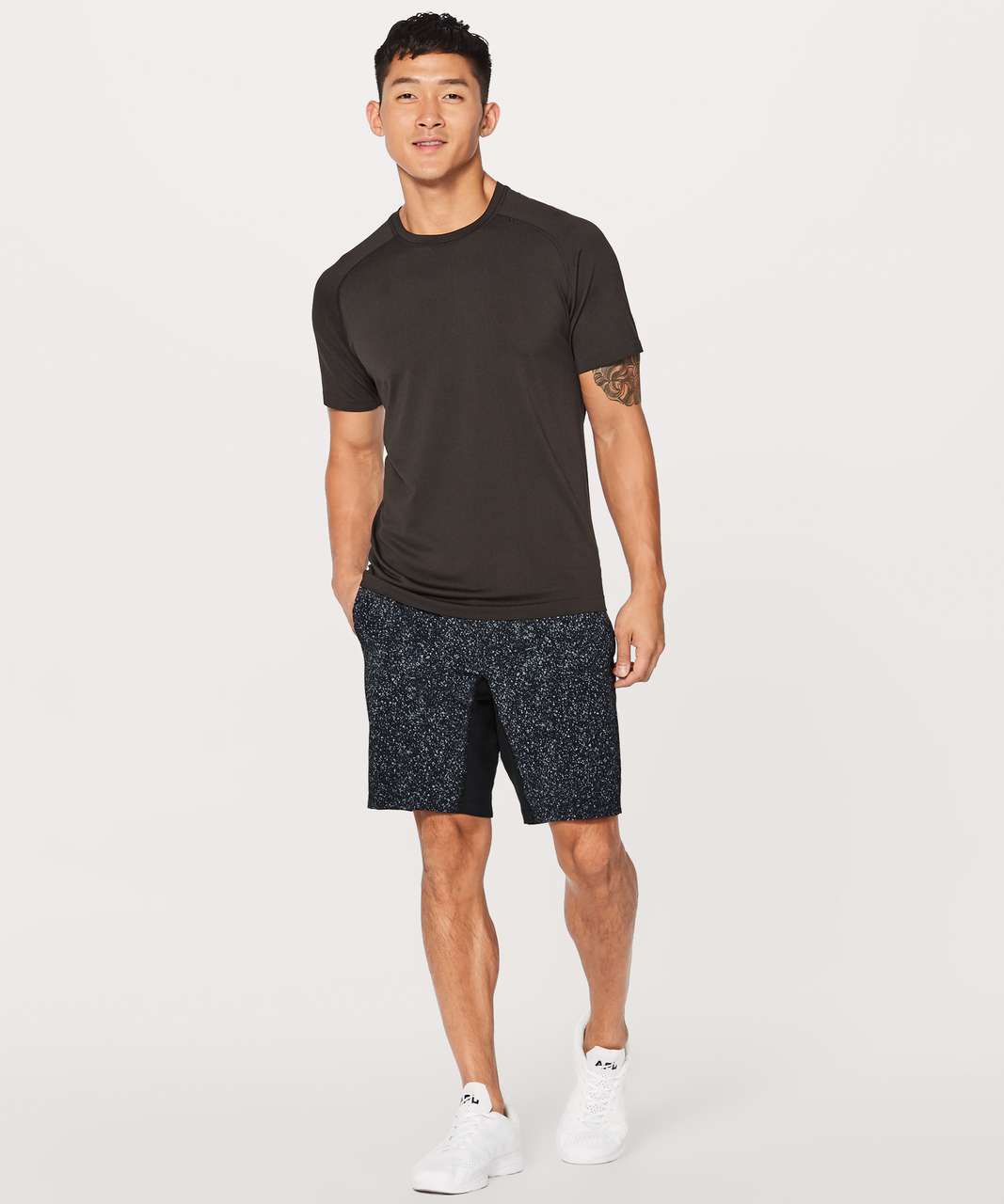 Lululemon T.H.E. Short *Luxtreme Liner 9