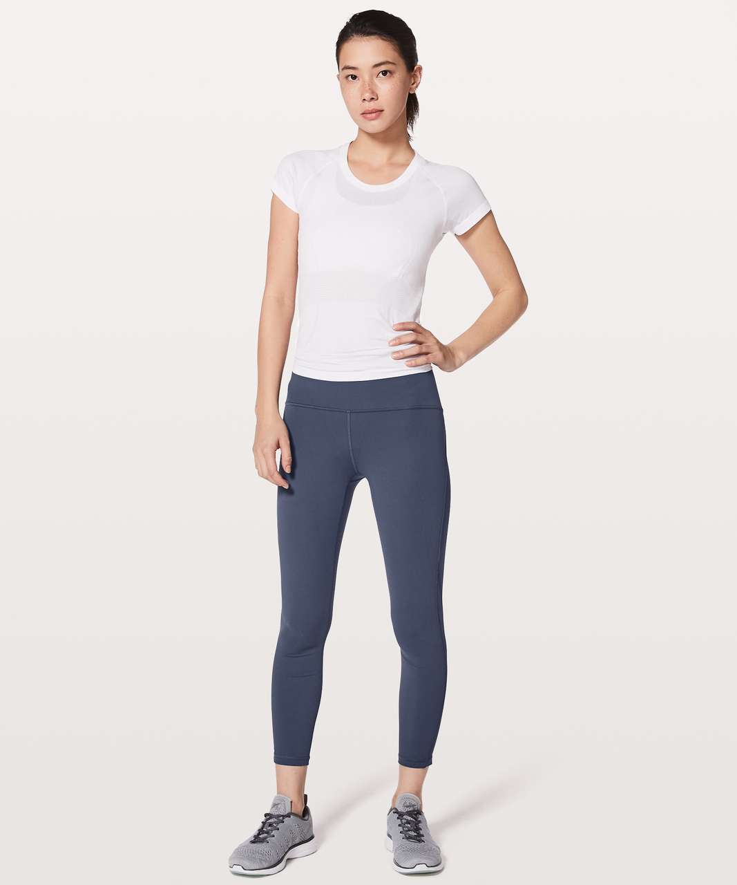 lululemon athletica, Pants & Jumpsuits, Lululemon Train Times 78 Pant 25  Jasmine White Multi Leggings Size