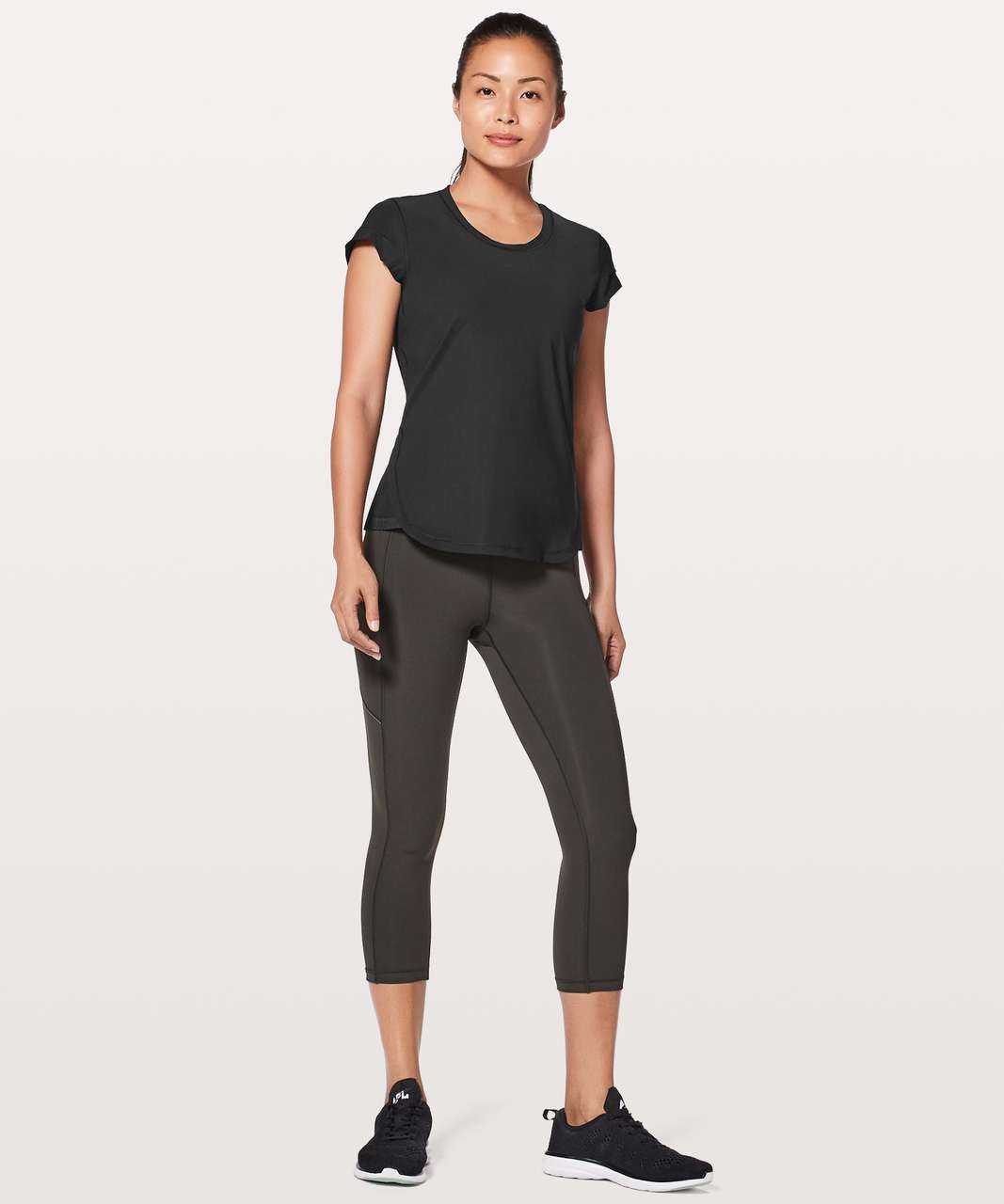 Lululemon Just Pleat It Short Sleeve - Black