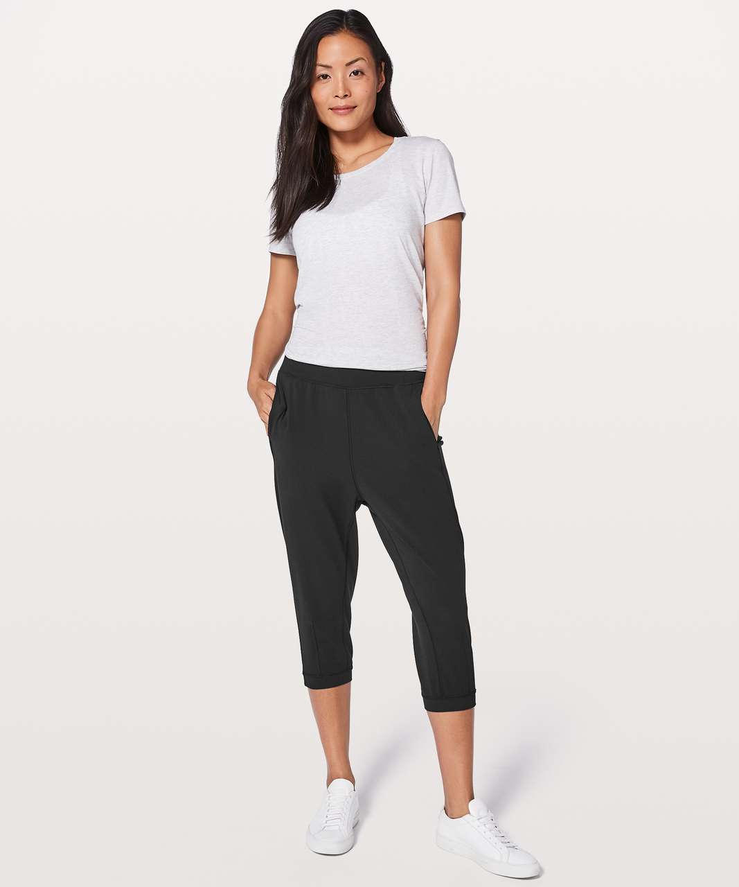 Lululemon Rejuvenate Crop *18