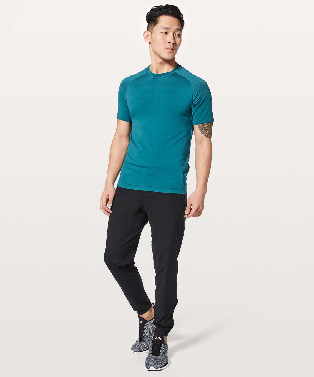 Lululemon Metal Vent Tech Short Sleeve - Capri / Capri