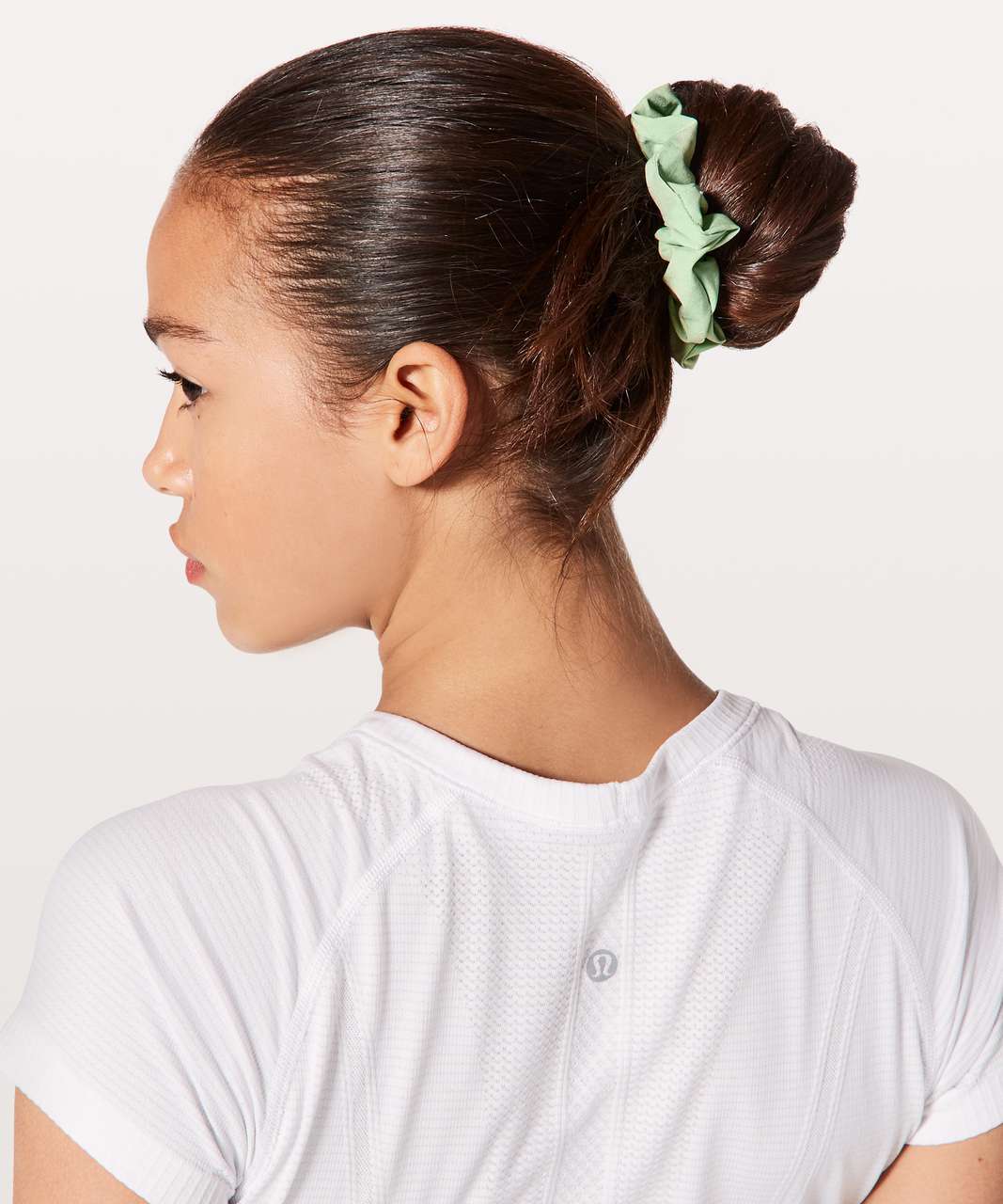 Lululemon Uplifting Scrunchie - Julep