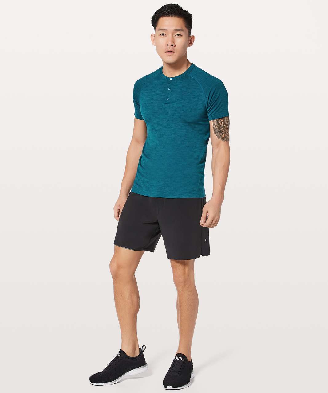 Lululemon Metal Vent Tech Short Sleeve Henley - Night Diver / Capri