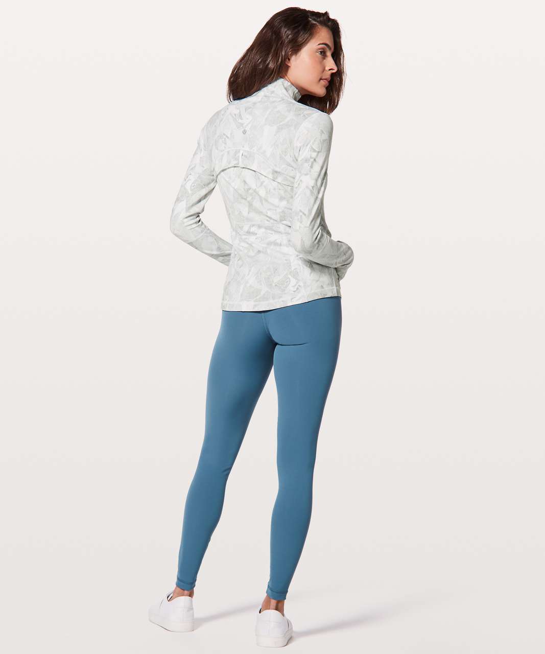 Lululemon Yoga Define Jackets White $78  Lululemon running jacket, Workout  clothes, Yoga pants lululemon