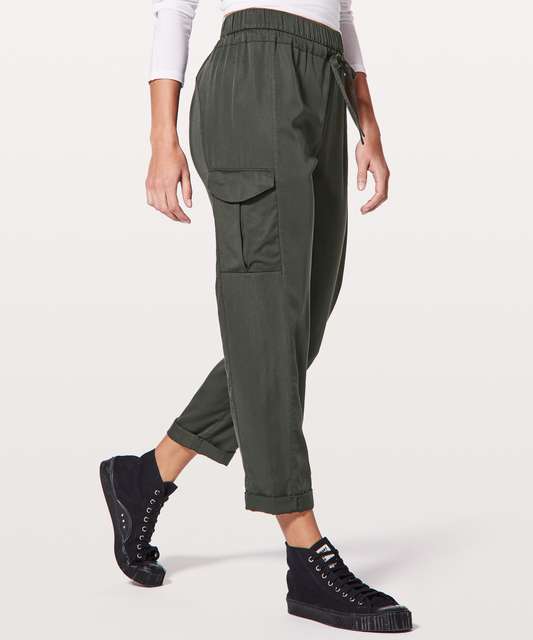 Lululemon On The Move Pant Lightweight Women's 6