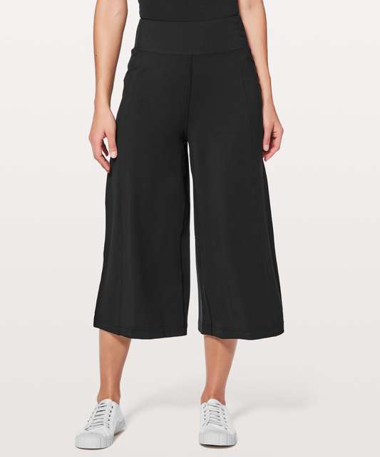 Lululemon Blissed Out Culottes *21 - Sea Steel - lulu fanatics