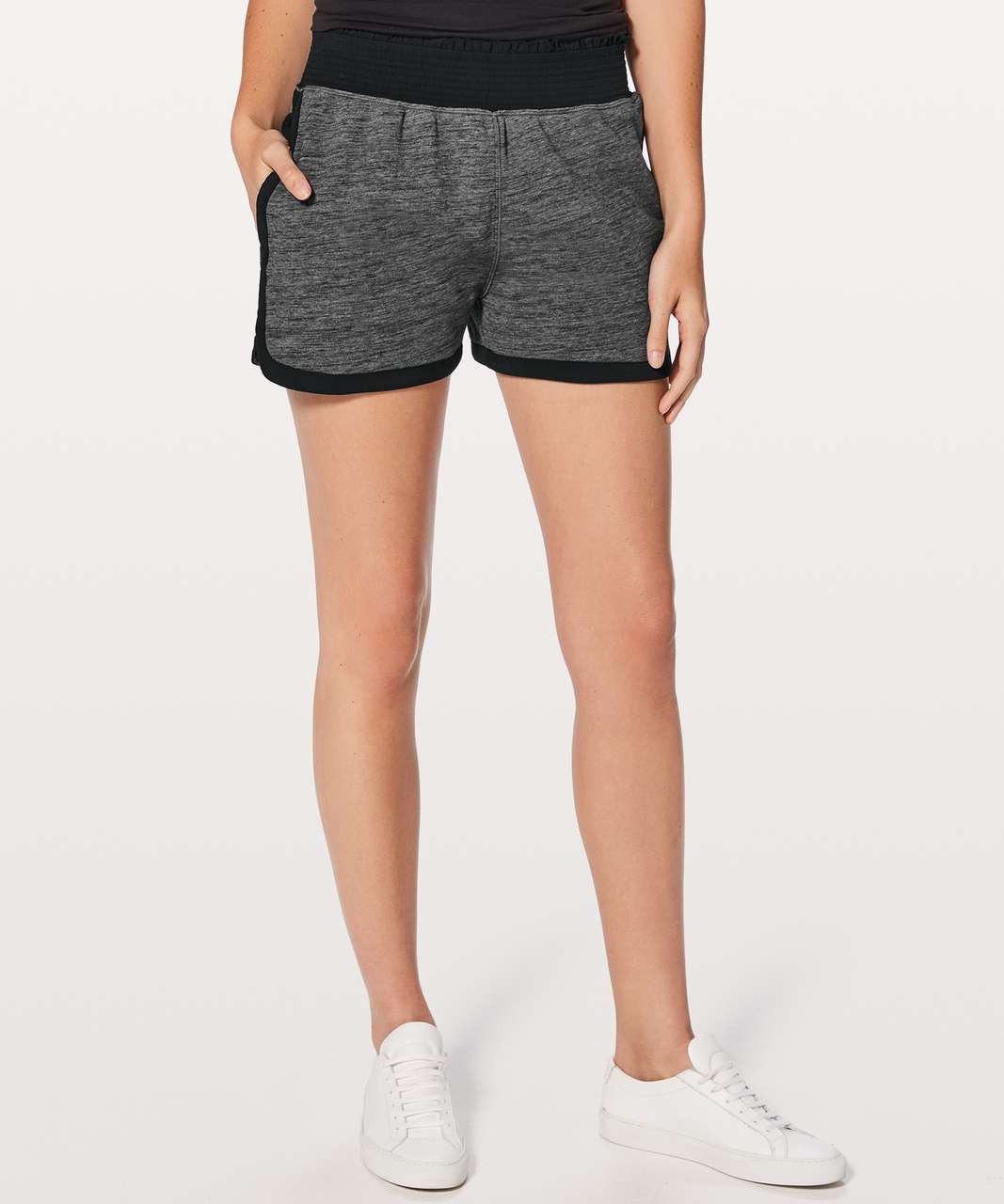 Lululemon Cool & Collected Short *2.5" - Heathered Core Dark Grey / Black