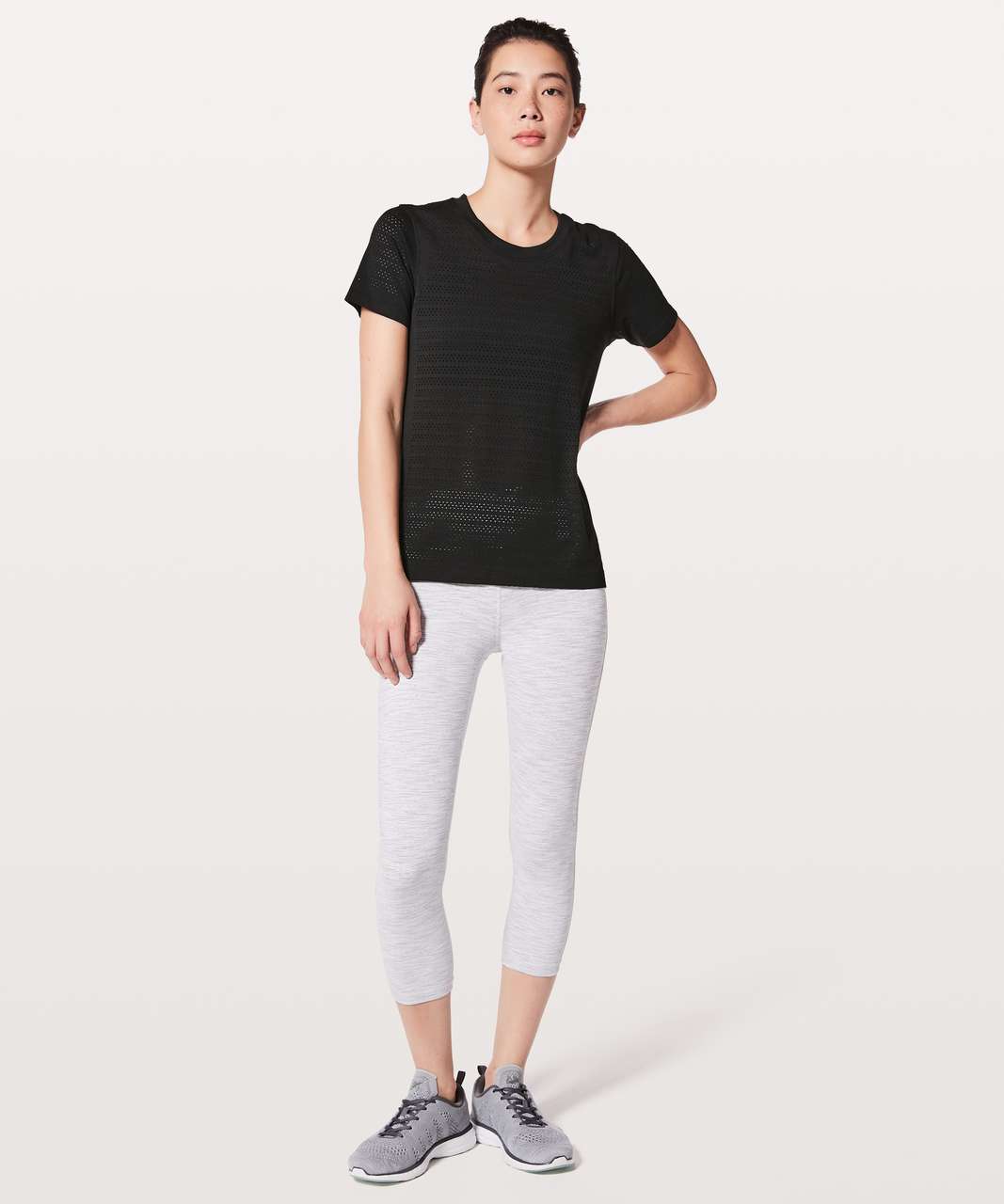 Lululemon Breeze By Short Sleeve *Squad - Black / Black