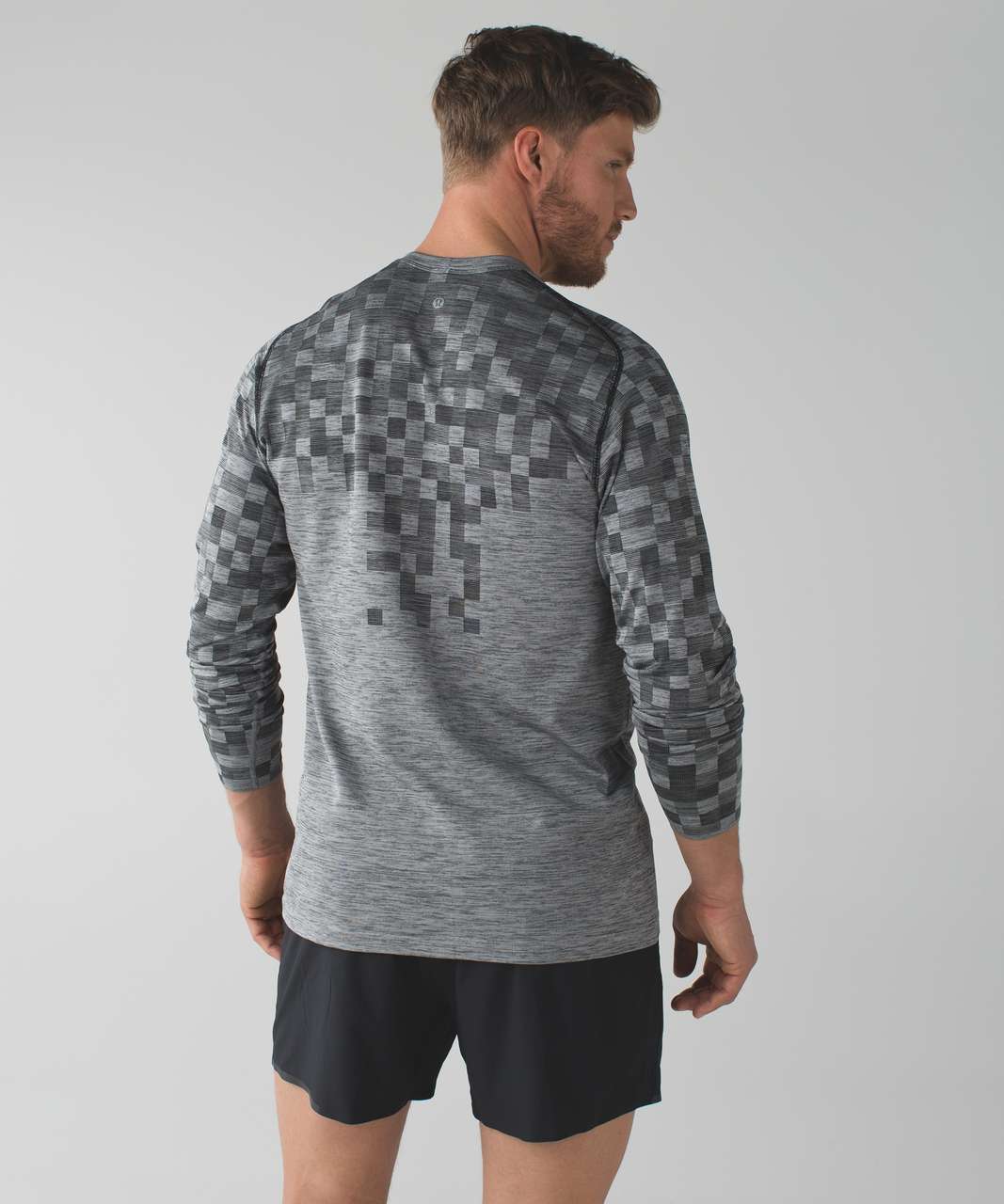 Lululemon Metal Vent Tech Long Sleeve - Slate / Black