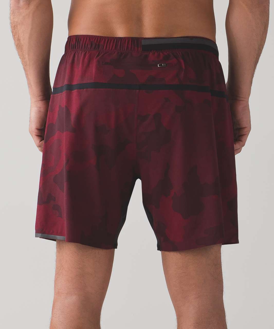 Lululemon Atheltica Mens Large Surge Shorts Red Black Tie Dye